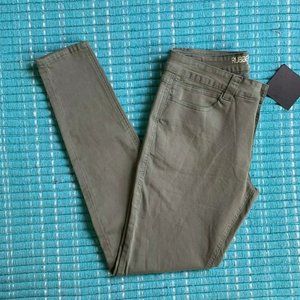 Rose Royce NWT Rubberband SARINA Skinny Jeans